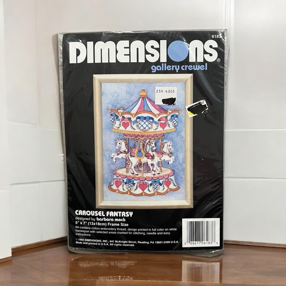 🐈OKC🐈 Vintage NWT Dimensions Gallery Crewel “Carousel Fantasy” Embroidery Kit